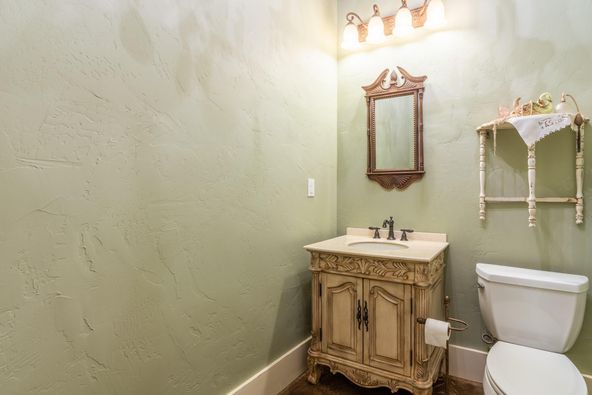 71 N Side Sq, Cooper, TX 75432